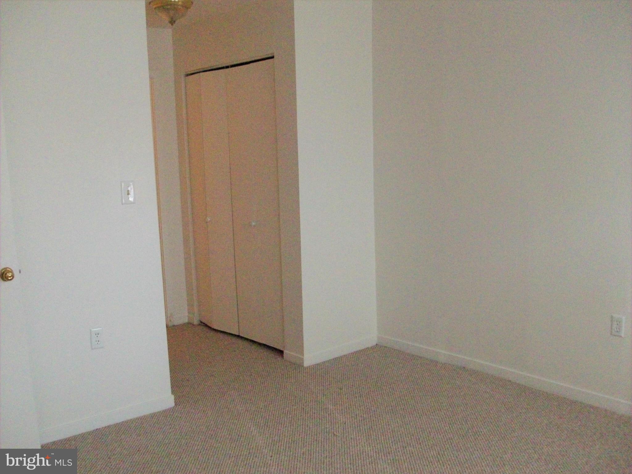 9 Lee Street West, Unit R57 Baltimore, MD 21201 - Photo 11 of 16 Bedroom (Master)