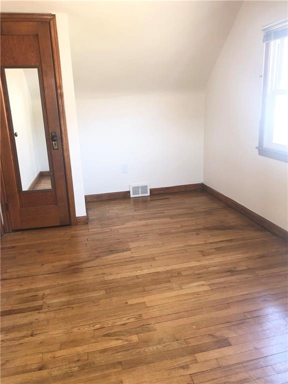 832 Keystone Road Ambridge, PA 15003 - Photo 13 of 25 Gallery Image 13