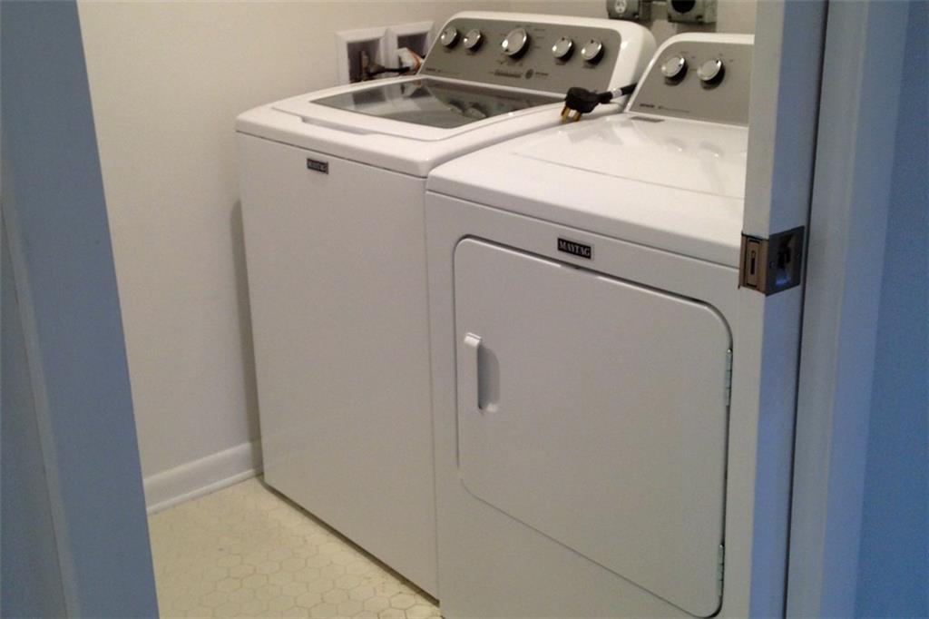 105 Windsor Road East Jupiter, FL 33469 - Photo 20 of 24 Gallery Image 20