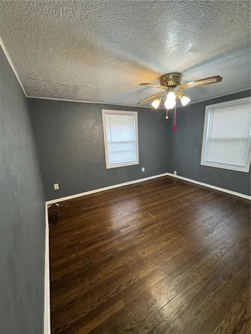 $129,900 | 10600 East 19th Terrace, Independence, MO 64052