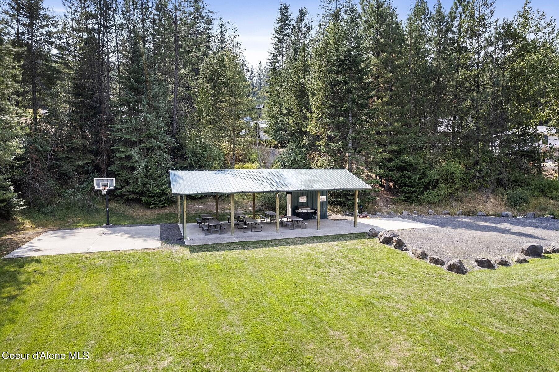 19820 South Alcan Road Coeur D'Alene, ID 83814 - Photo 45 of 81 Pavilion & Recreation Area