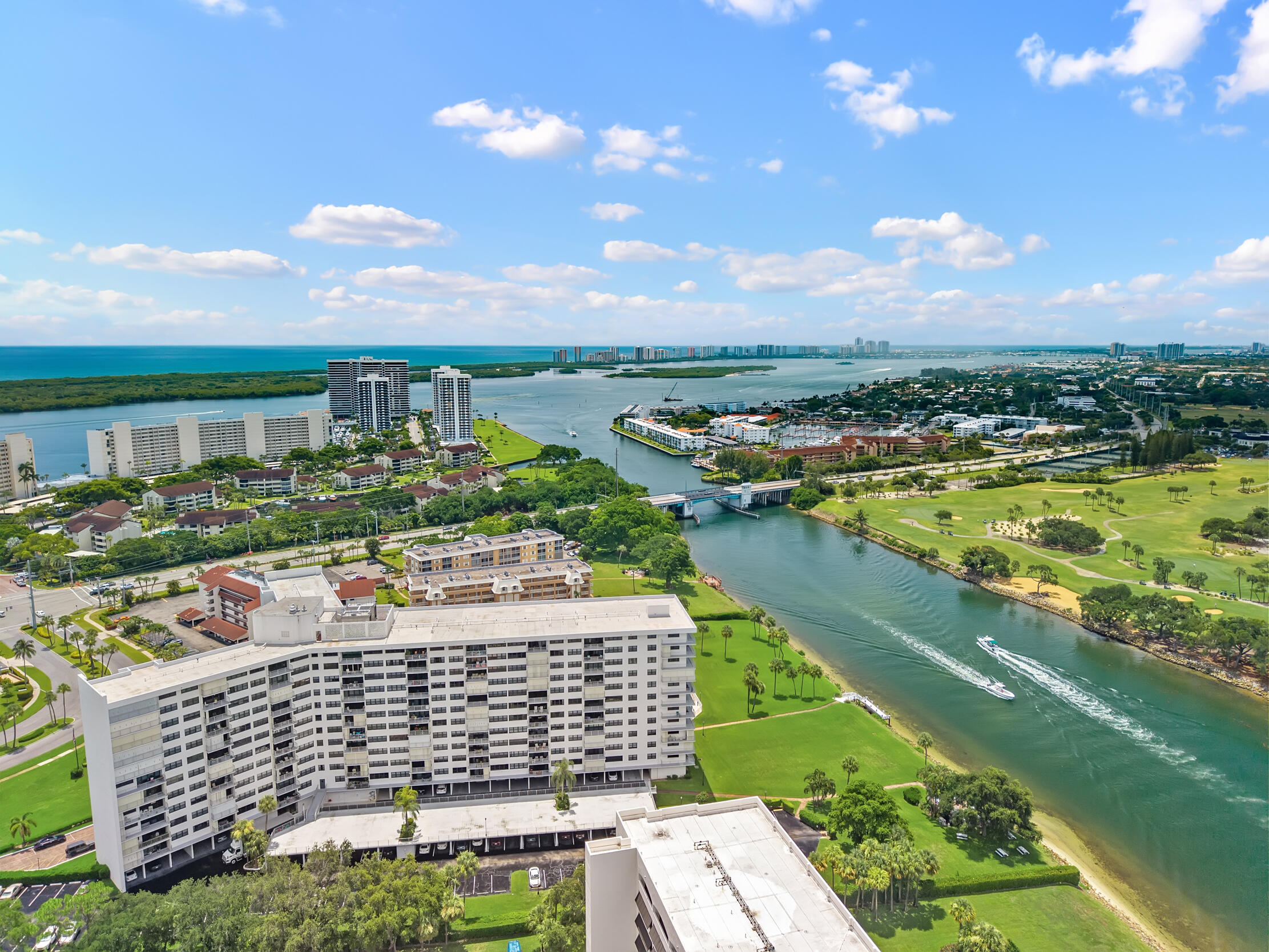 336 Golfview Road, Unit 614 North Palm Beach, FL 33408 - Photo 38 of 51 12-print-DJI_20260724002748_0080_D
