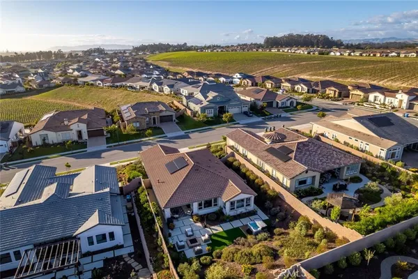 $1,395,000 | 1335 Silvia Lane, Nipomo, CA 93444