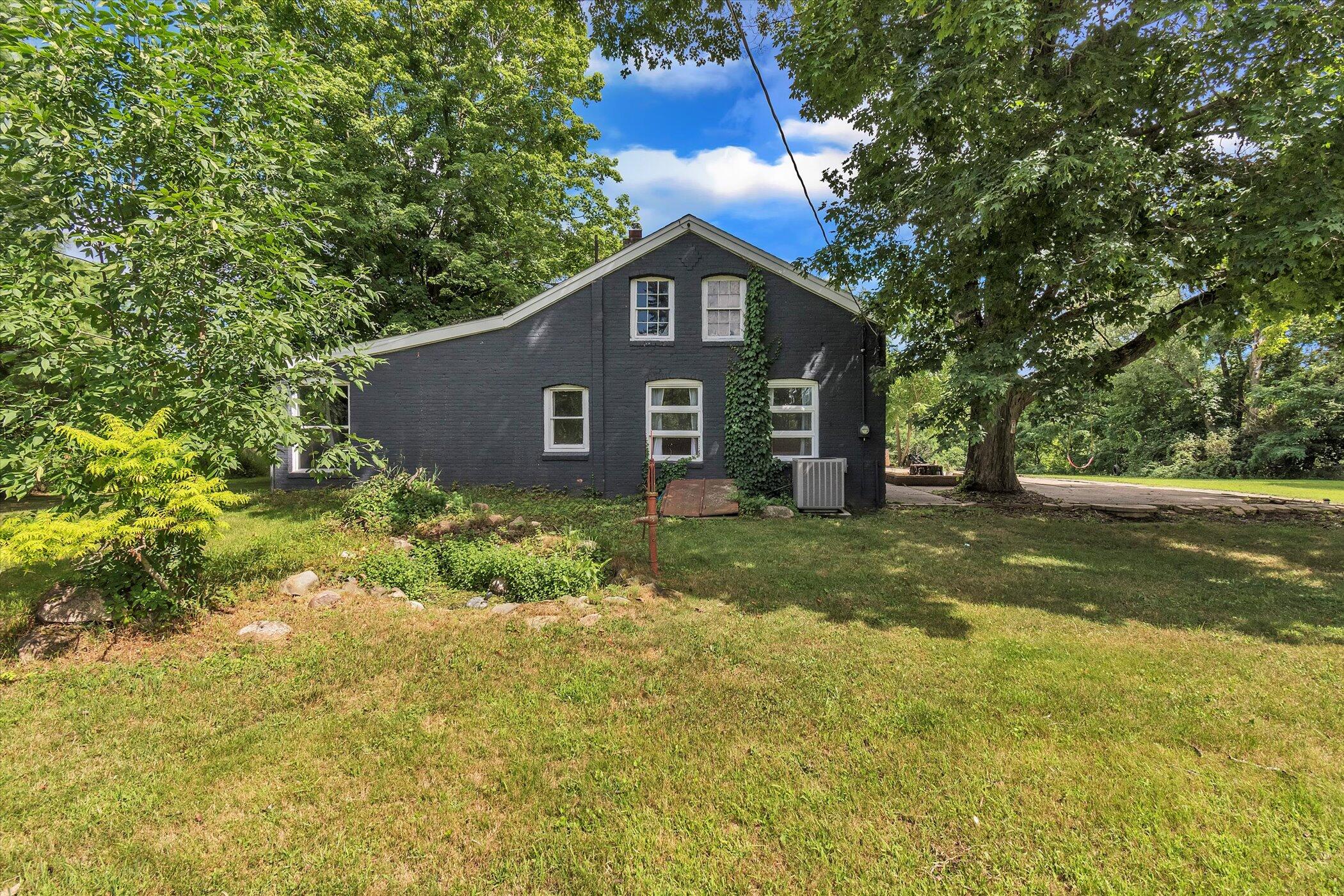 5226 Dumon Road Belding, MI 48809 - Photo 31 of 34 40-5226-Dumon-Road-WindowStill-Real-Esta