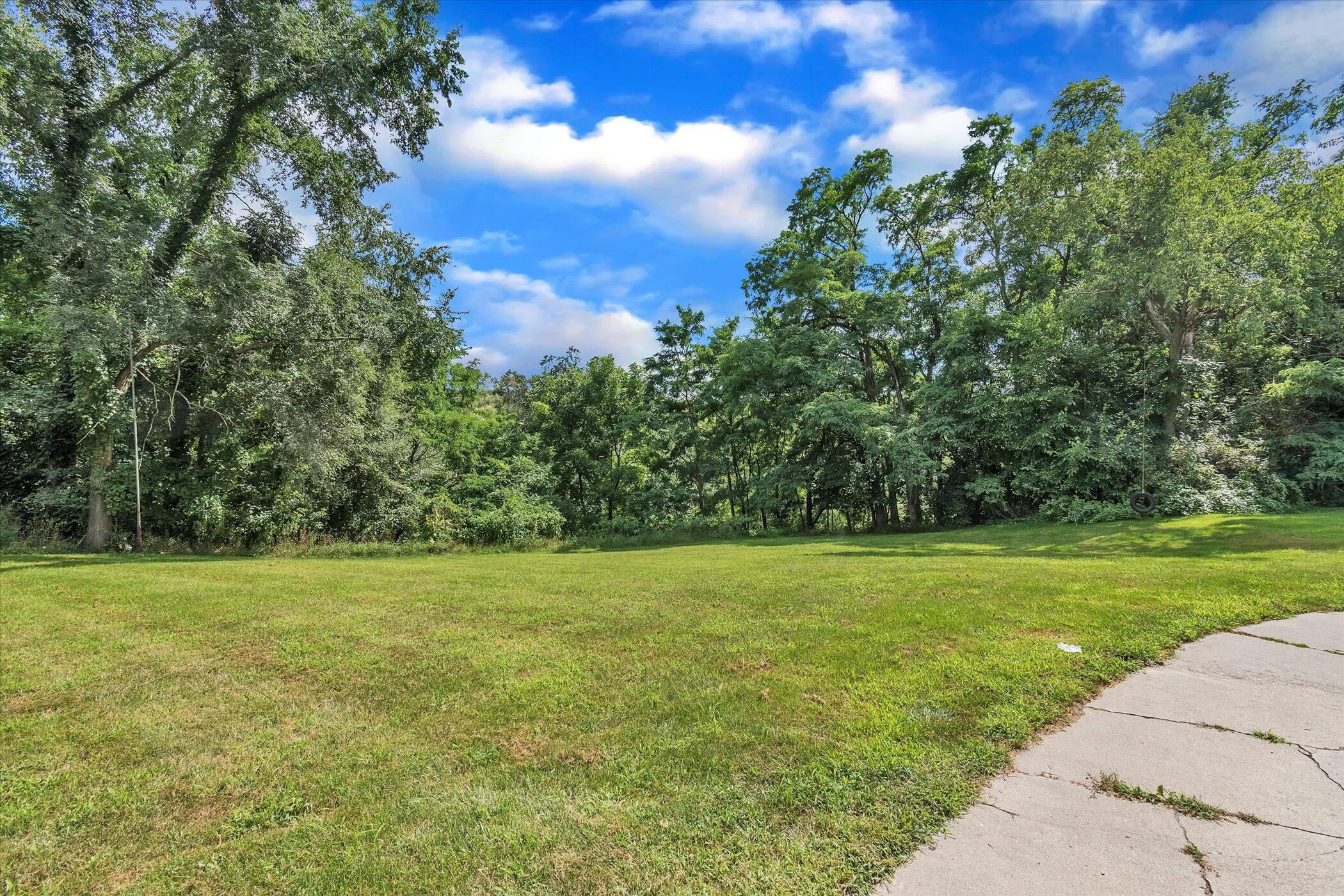 5226 Dumon Road Belding, MI 48809 - Photo 33 of 34 42-5226-Dumon-Road-WindowStill-Real-Esta