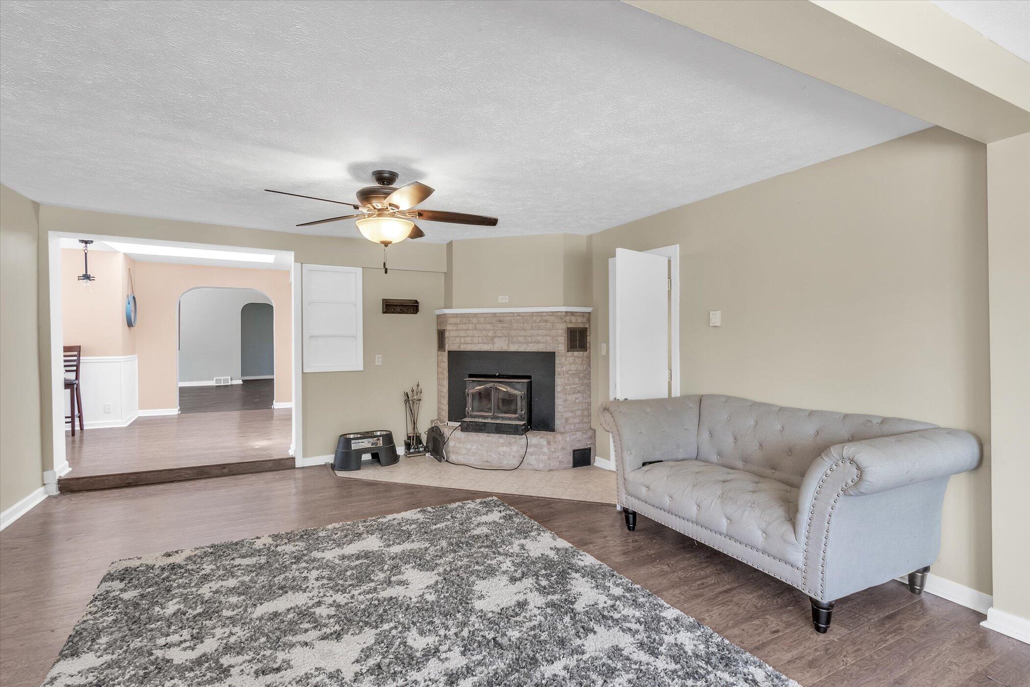 5226 Dumon Road Belding, MI 48809 - Photo 8 of 34 08-5226-Dumon-Road-WindowStill-Real-Esta