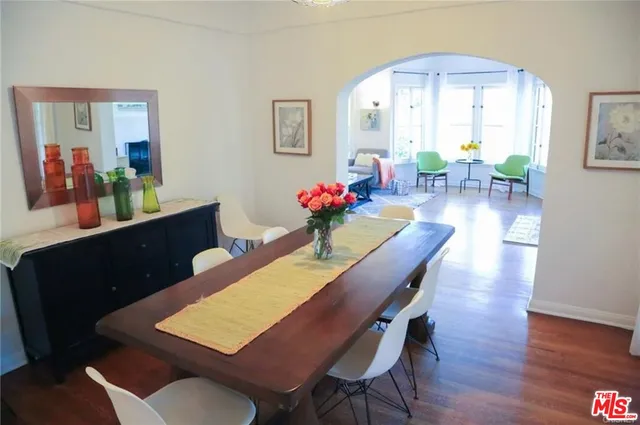 $7,000 | 601 South Sweetzer Avenue, Los Angeles, CA 90048