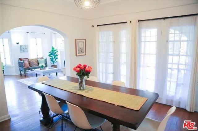 $7,000 | 601 South Sweetzer Avenue, Los Angeles, CA 90048