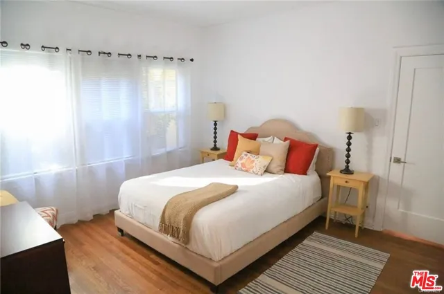 $7,000 | 601 South Sweetzer Avenue, Los Angeles, CA 90048