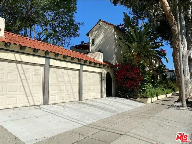 $7,000 | 601 South Sweetzer Avenue, Los Angeles, CA 90048