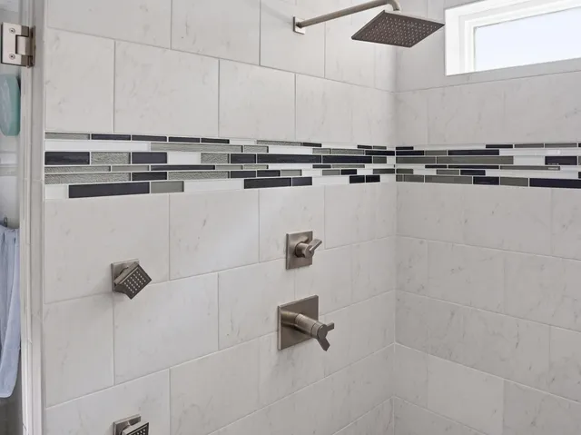 $1,275,000 | 121 Berkshire Drive, Charleston, SC 29492