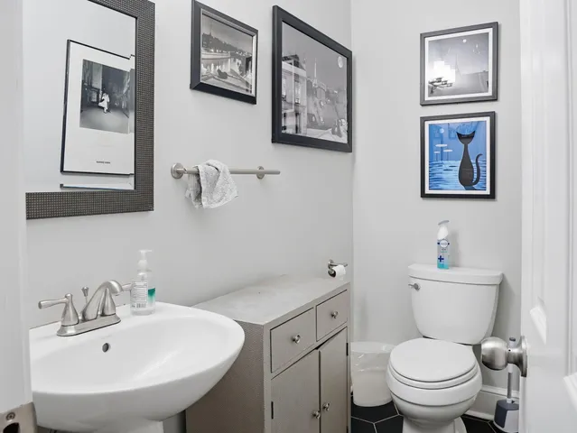 $1,275,000 | 121 Berkshire Drive, Charleston, SC 29492