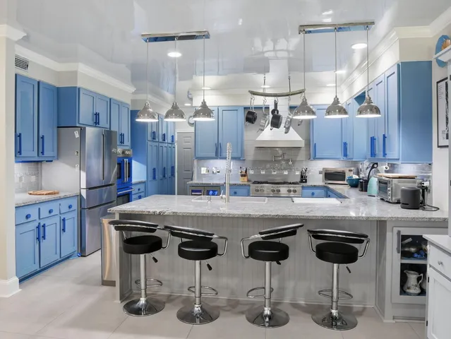 $1,275,000 | 121 Berkshire Drive, Charleston, SC 29492