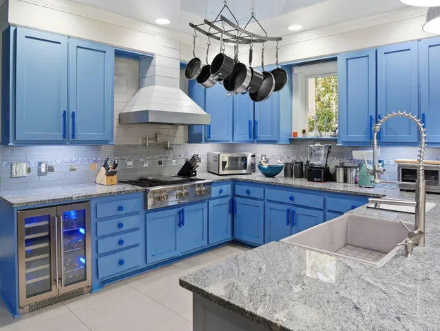 $1,275,000 | 121 Berkshire Drive, Charleston, SC 29492