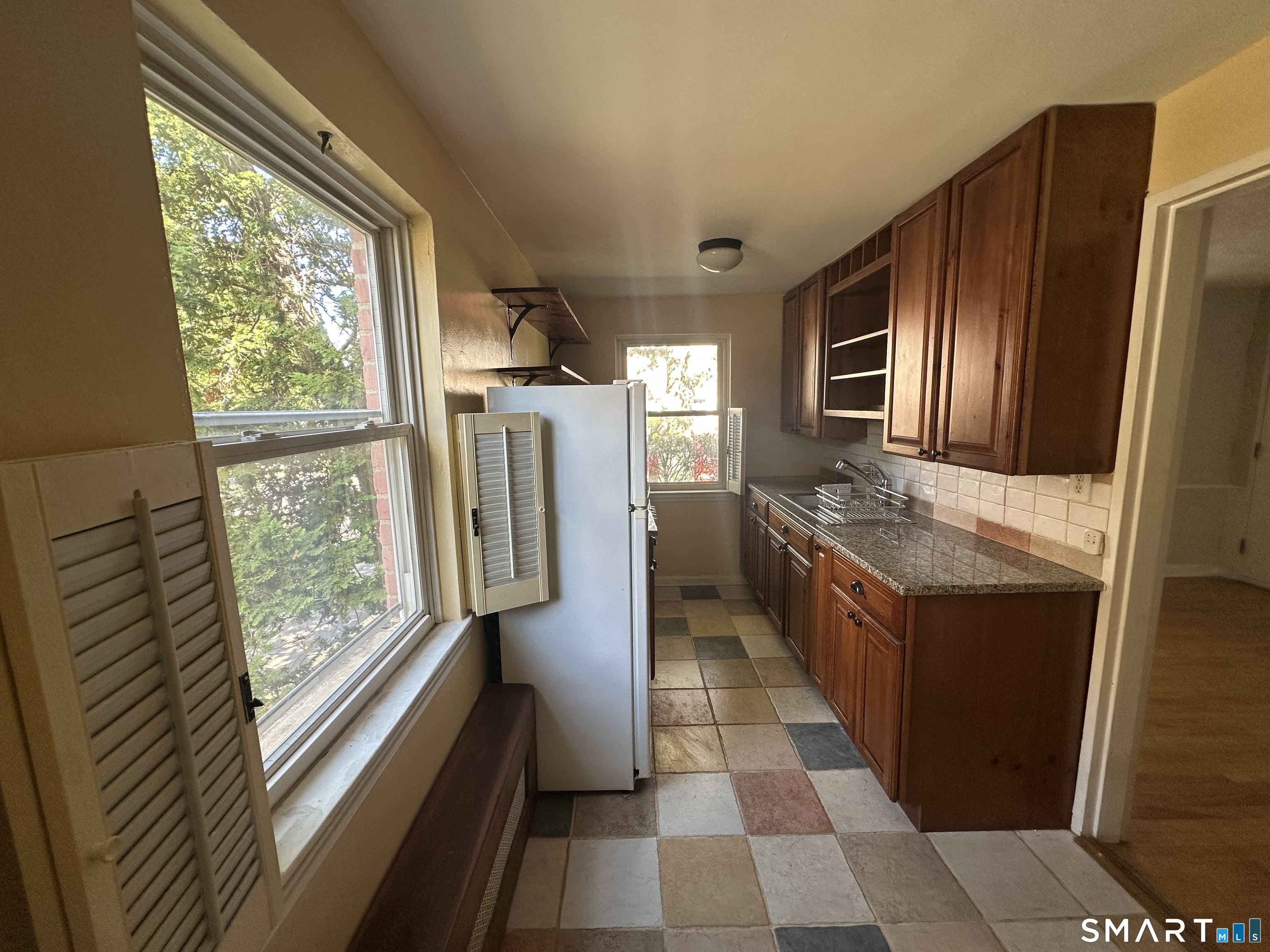 241 Seaton Road, Unit 2 Stamford, CT 06902 - Photo 10 of 12 Gallery Image 10
