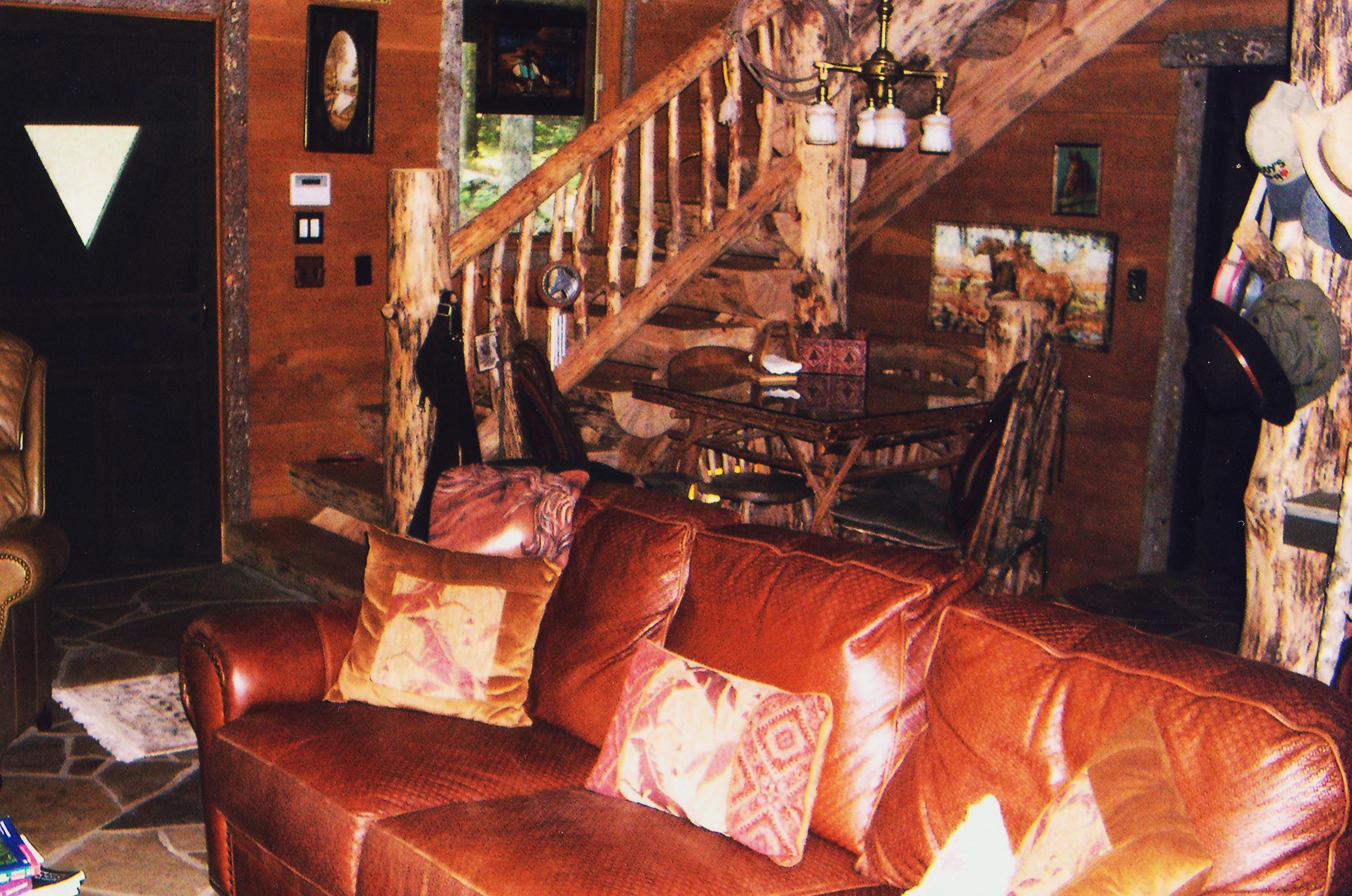 300 Buck Ridge Road Oneida, TN 37841 - Photo 12 of 39 Hand crafted staircase