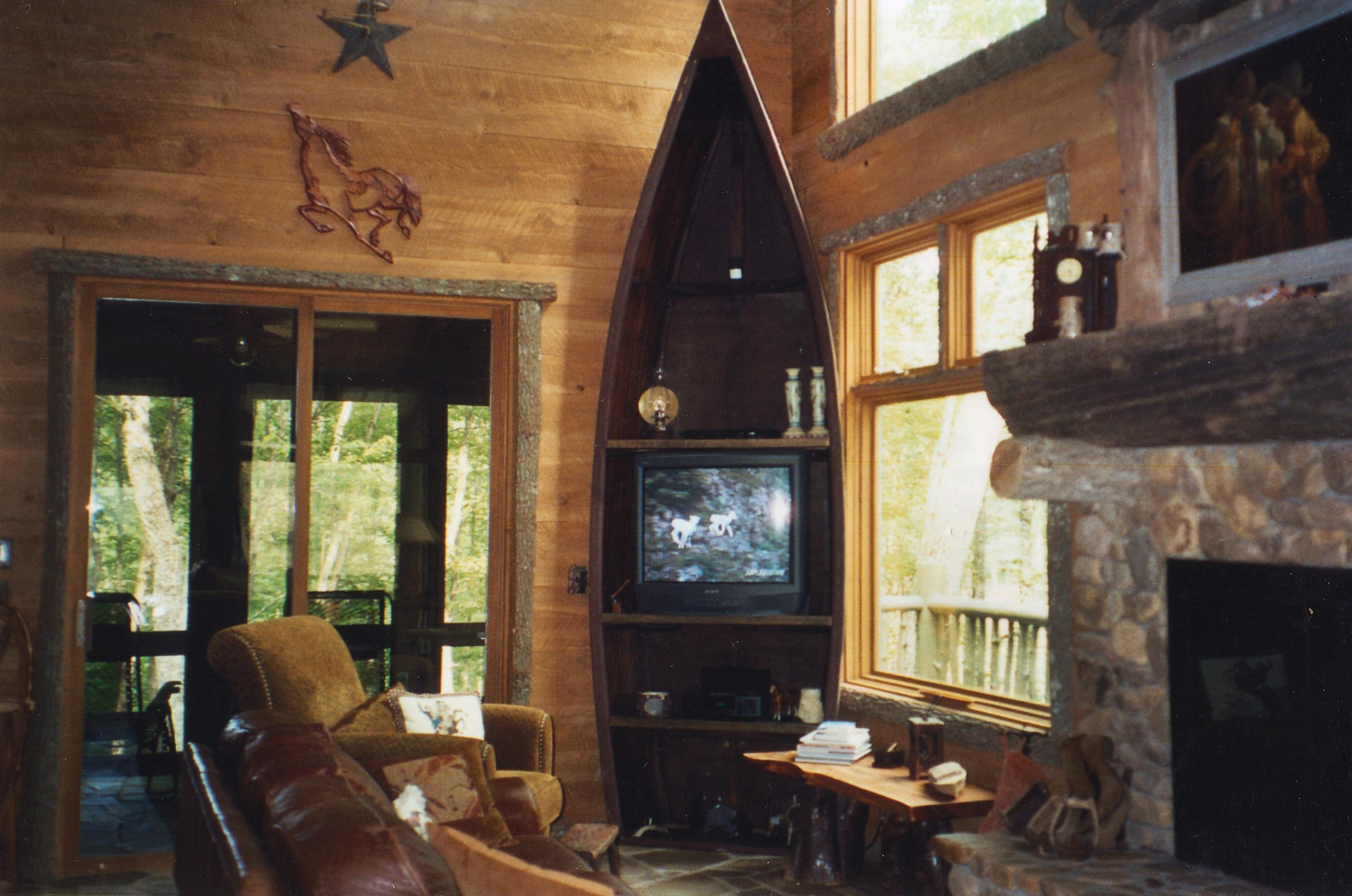 300 Buck Ridge Road Oneida, TN 37841 - Photo 10 of 39 Living Room with lots of light
