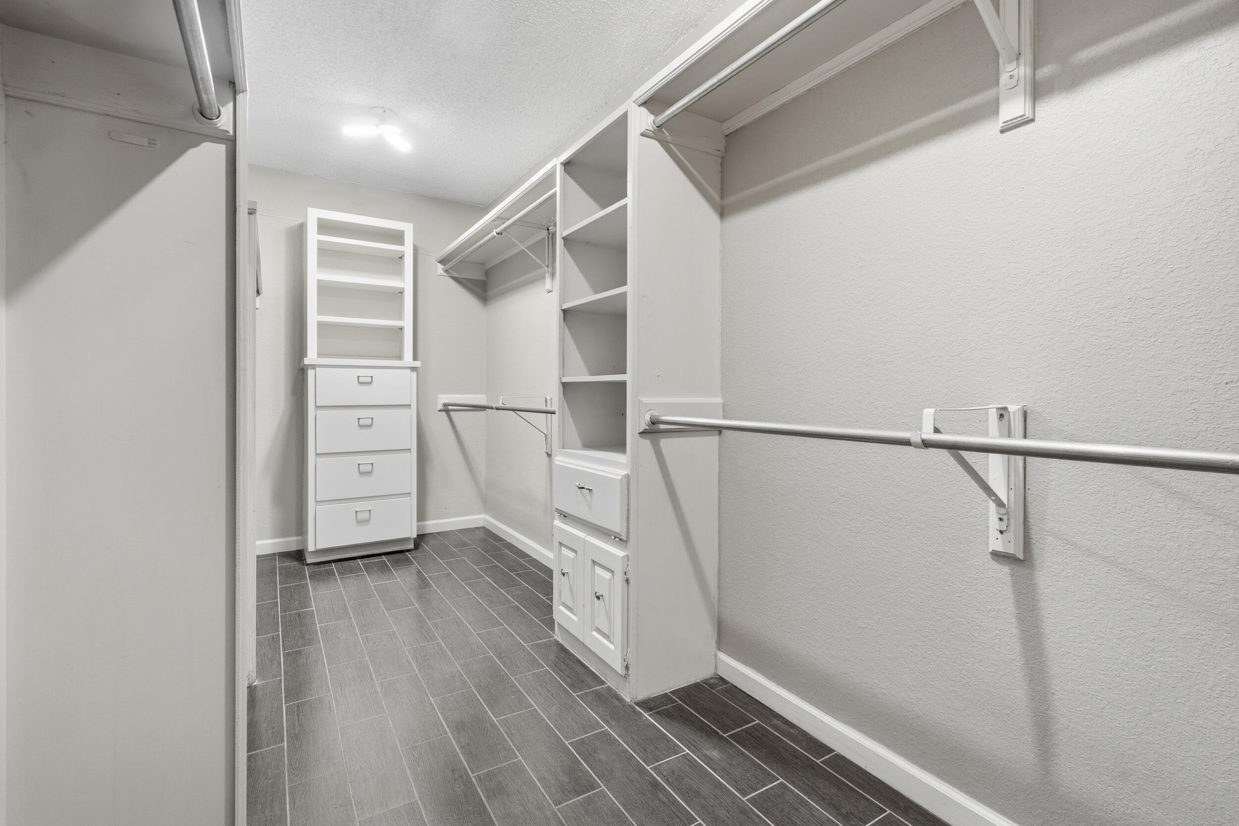 3208 59th Street Lubbock, TX 79413 - Photo 30 of 37 IMG_8805
