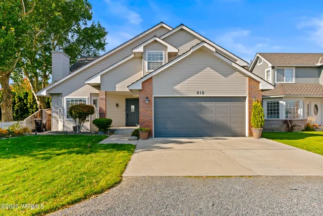 $545,000 | 612 North 44th Avenue, Yakima, WA 98908