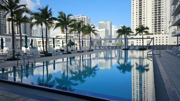 $2,900 | 1111 Southwest 1st Avenue, Unit 2124N, Miami, FL 33130