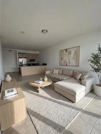 $2,900 | 1111 Southwest 1st Avenue, Unit 2124N, Miami, FL 33130