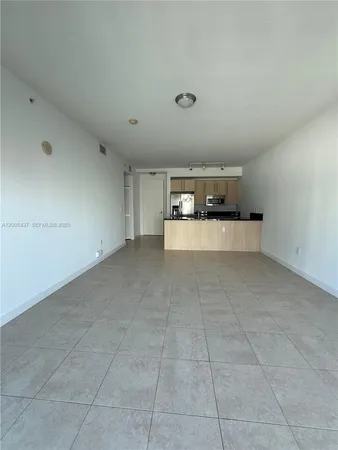 $2,900 | 1111 Southwest 1st Avenue, Unit 2124N, Miami, FL 33130