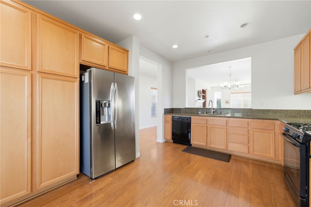 1686 Gilliam Court Riverside, CA 92501 - Photo 13 of 41