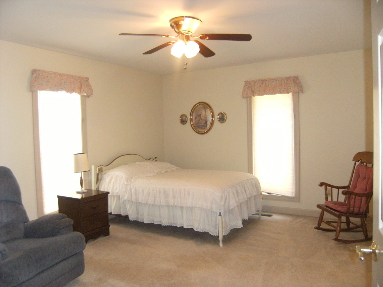 6111 Mt Chestnut Road Roanoke, VA 24018 - Photo 13 of 21 6111 Mt