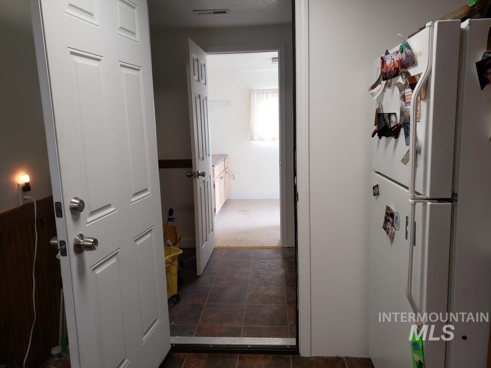 205 Adams Street West Huntington, OR 97907 - Photo 14 of 41