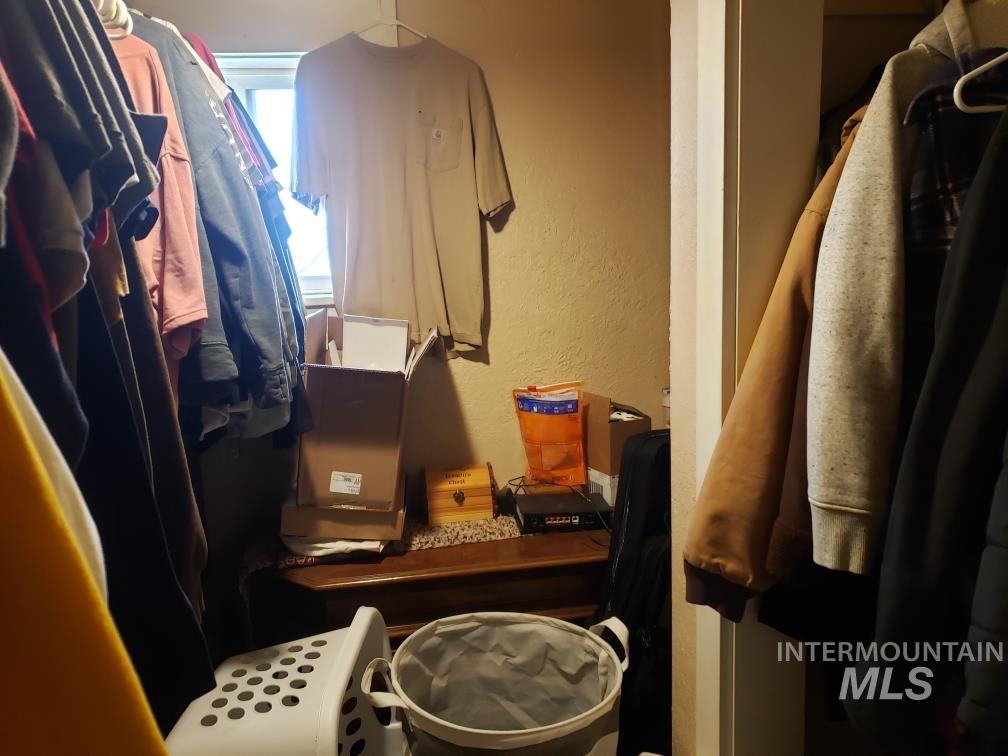 205 Adams Street West Huntington, OR 97907 - Photo 19 of 41