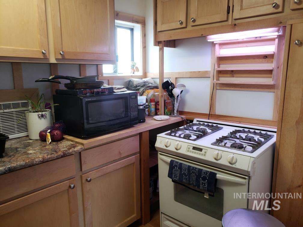 205 Adams Street West Huntington, OR 97907 - Photo 22 of 41