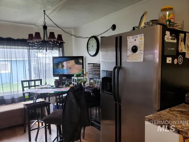 $379,000 | 205 Adams Street West, Huntington, OR 97907