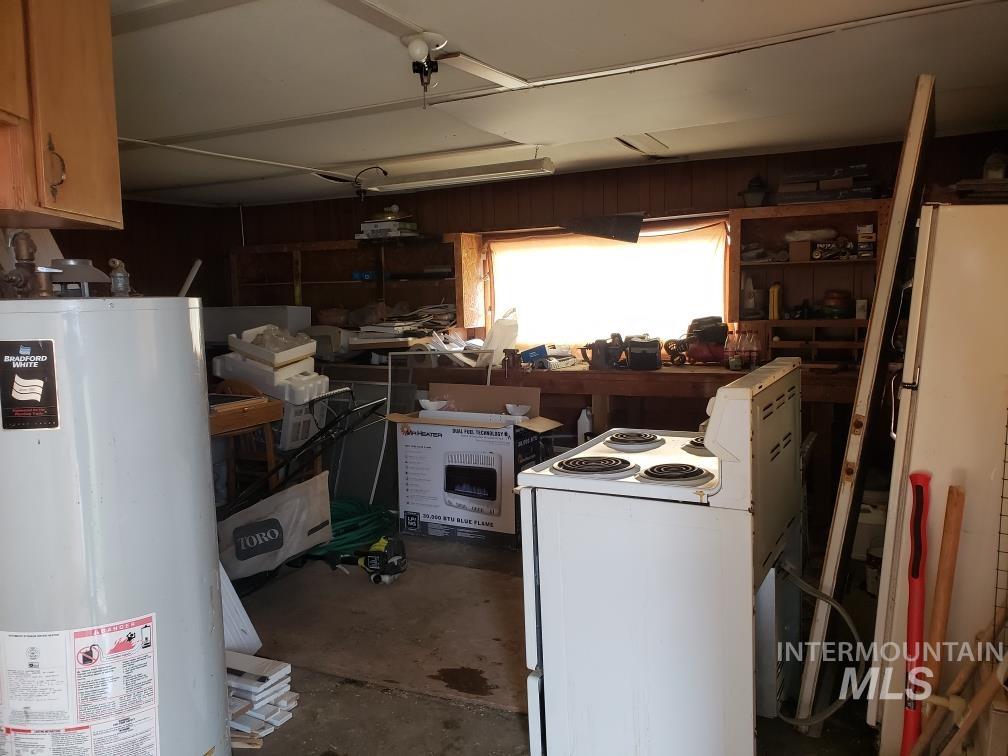 205 Adams Street West Huntington, OR 97907 - Photo 33 of 41