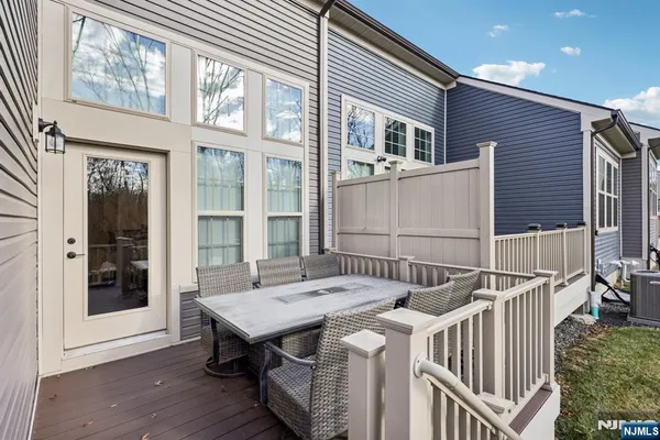 $995,000 | 28 Dahlia Drive, Warren, NJ 07059