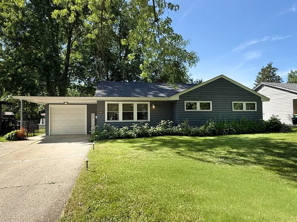 $259,000 | 415 Parkside Drive, Sycamore, IL 60178