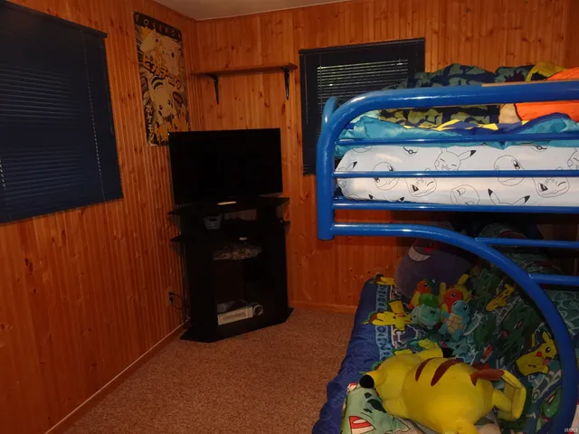 $259,900 | 8170 North Tippecanoe Drive, Walkerton, IN 46574