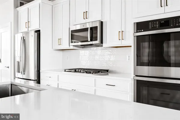 $3,700 | 42508 Invergordon Terrace, Sterling, VA 20166