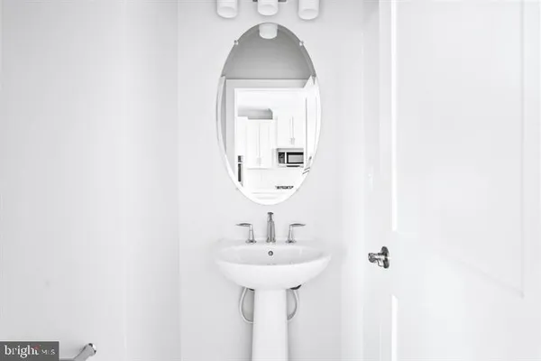 $3,700 | 42508 Invergordon Terrace, Sterling, VA 20166