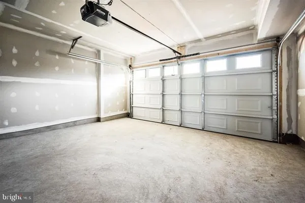 $3,700 | 42508 Invergordon Terrace, Sterling, VA 20166