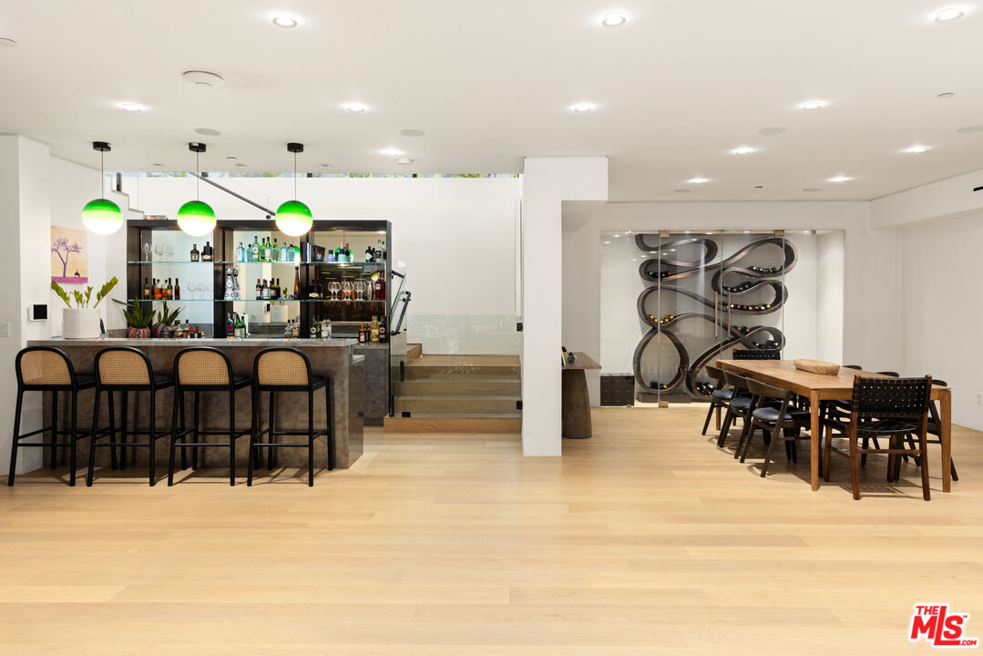 1488 Rising Glen Road Los Angeles, CA 90069 - Photo 26 of 37 a living room with furniture