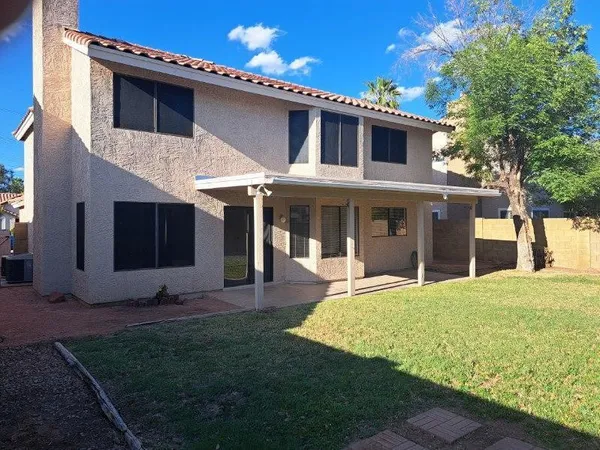 $2,300 | 1443 East Vaughn Avenue, Gilbert, AZ 85234