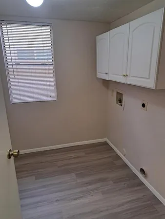 $2,300 | 1443 East Vaughn Avenue, Gilbert, AZ 85234