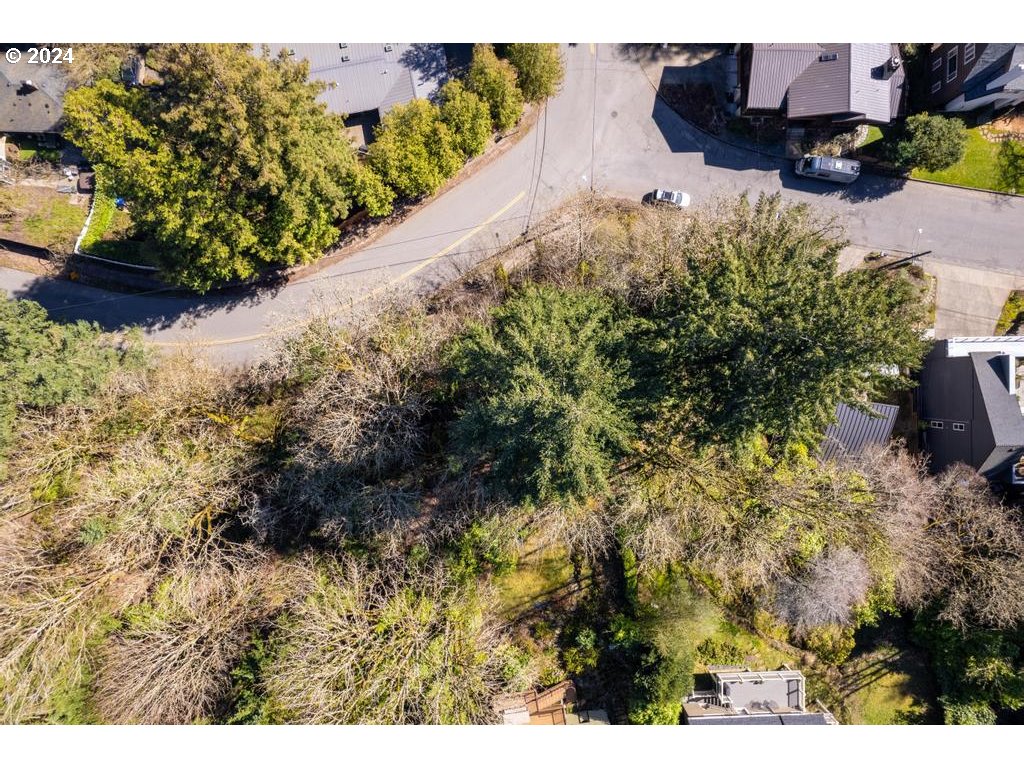 Southwest Fairview Boulevard Portland, OR 97205 - Photo 13 of 19 Gallery Image 13