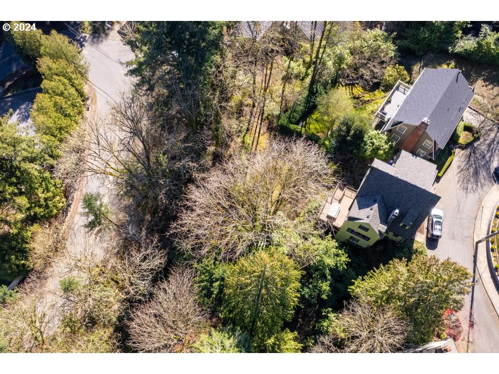 Southwest Fairview Boulevard Portland, OR 97205 - Photo 17 of 19 Gallery Image 17