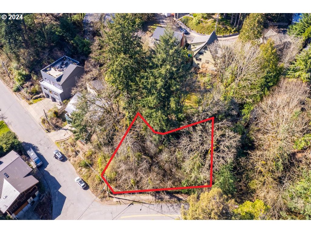 Southwest Fairview Boulevard Portland, OR 97205 - Photo 18 of 19 Gallery Image 18