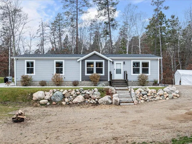 $299,900 | 30767 Rainier Drive, Breezy Point, MN 56472