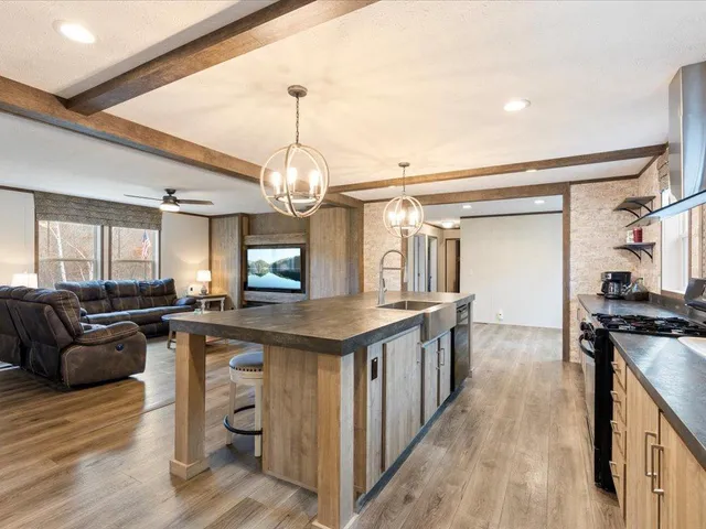 $299,900 | 30767 Rainier Drive, Breezy Point, MN 56472