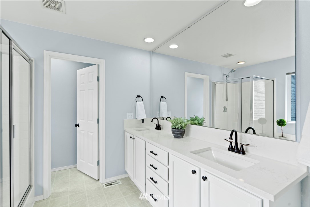 128 170th Street Southeast Bothell, WA 98012 - Photo 18 of 26