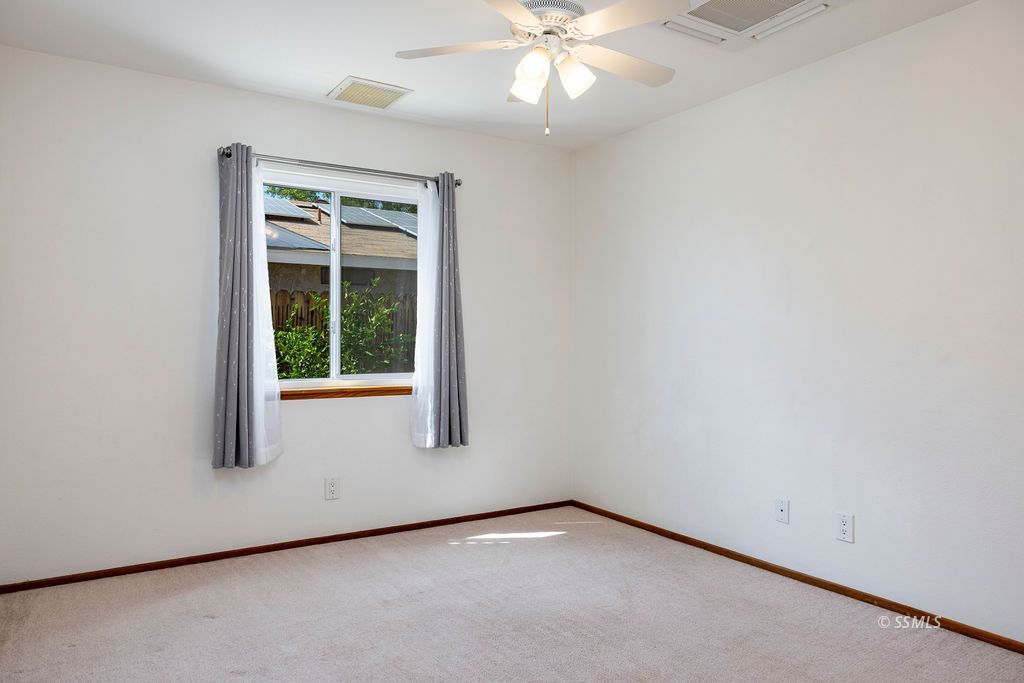 200 Chambers Street Ridgecrest, CA 93555 - Photo 17 of 40 Gallery Image 17