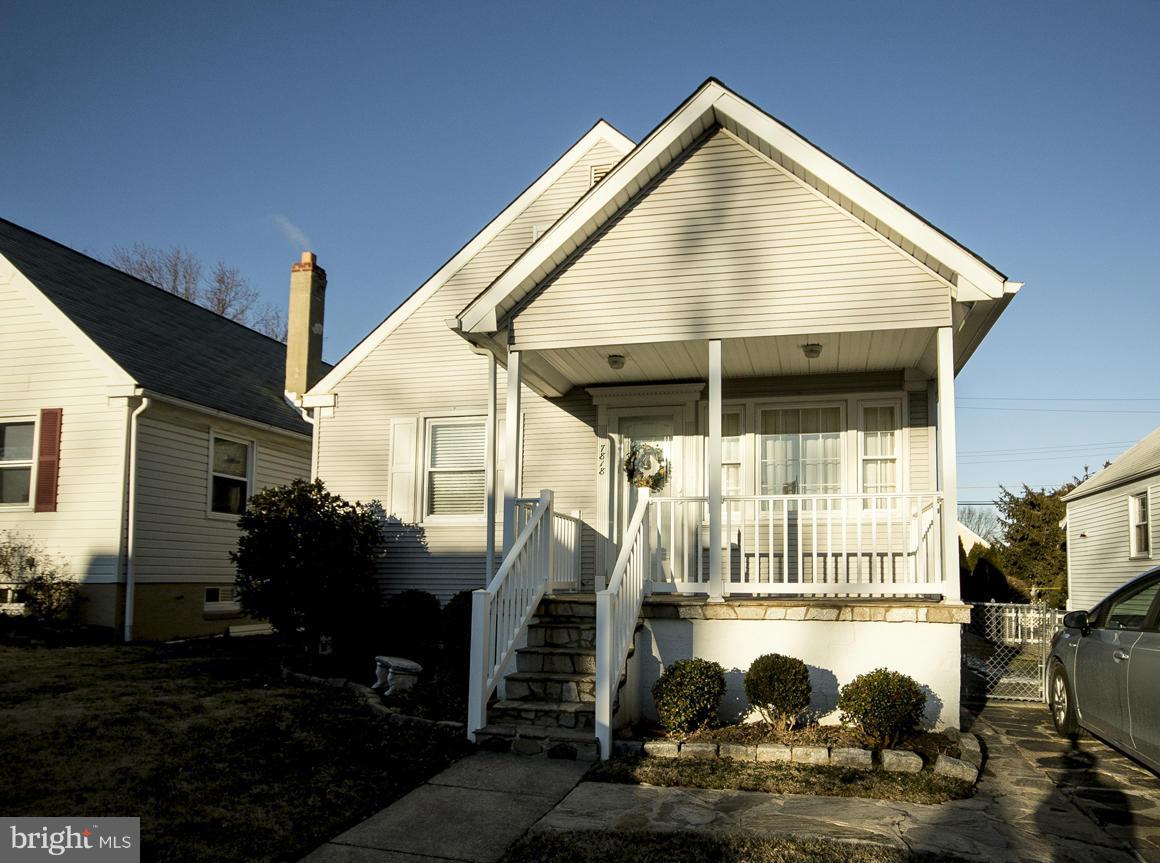 Exterior (Front)